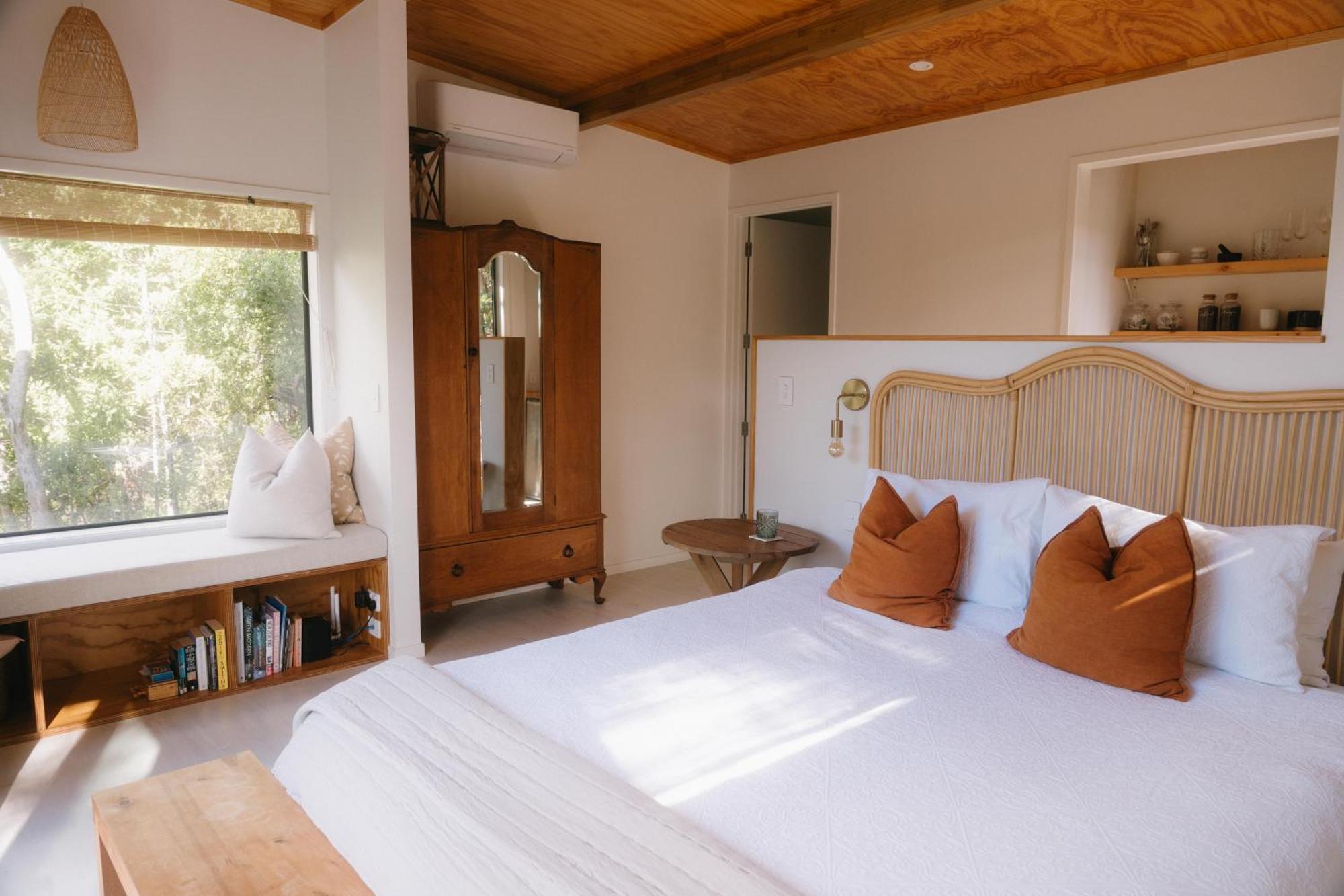Treetop Tranquility At Rekindle Tree Houses Opua Buitenkant foto